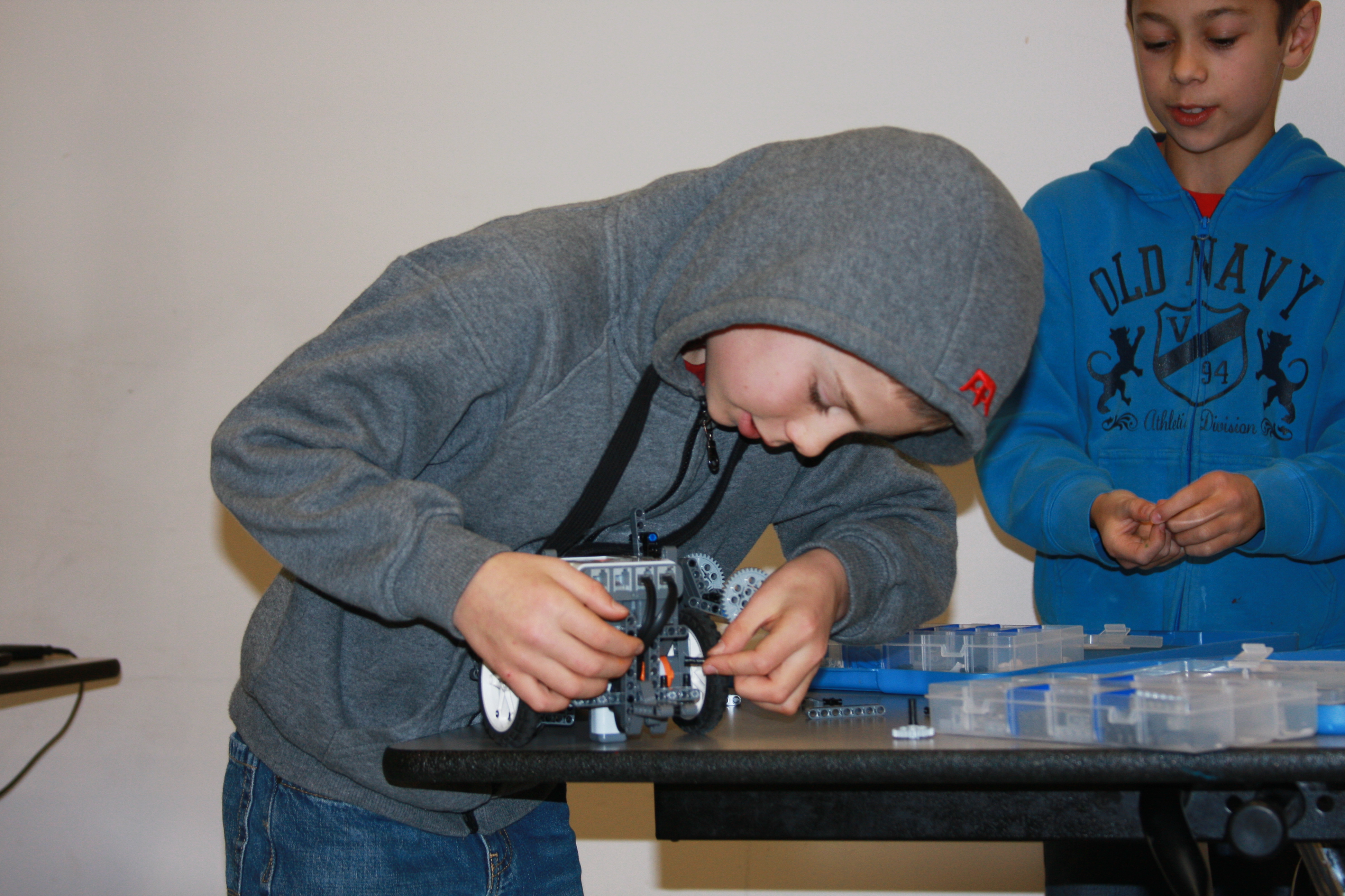 Robot Club 2011 (2)
