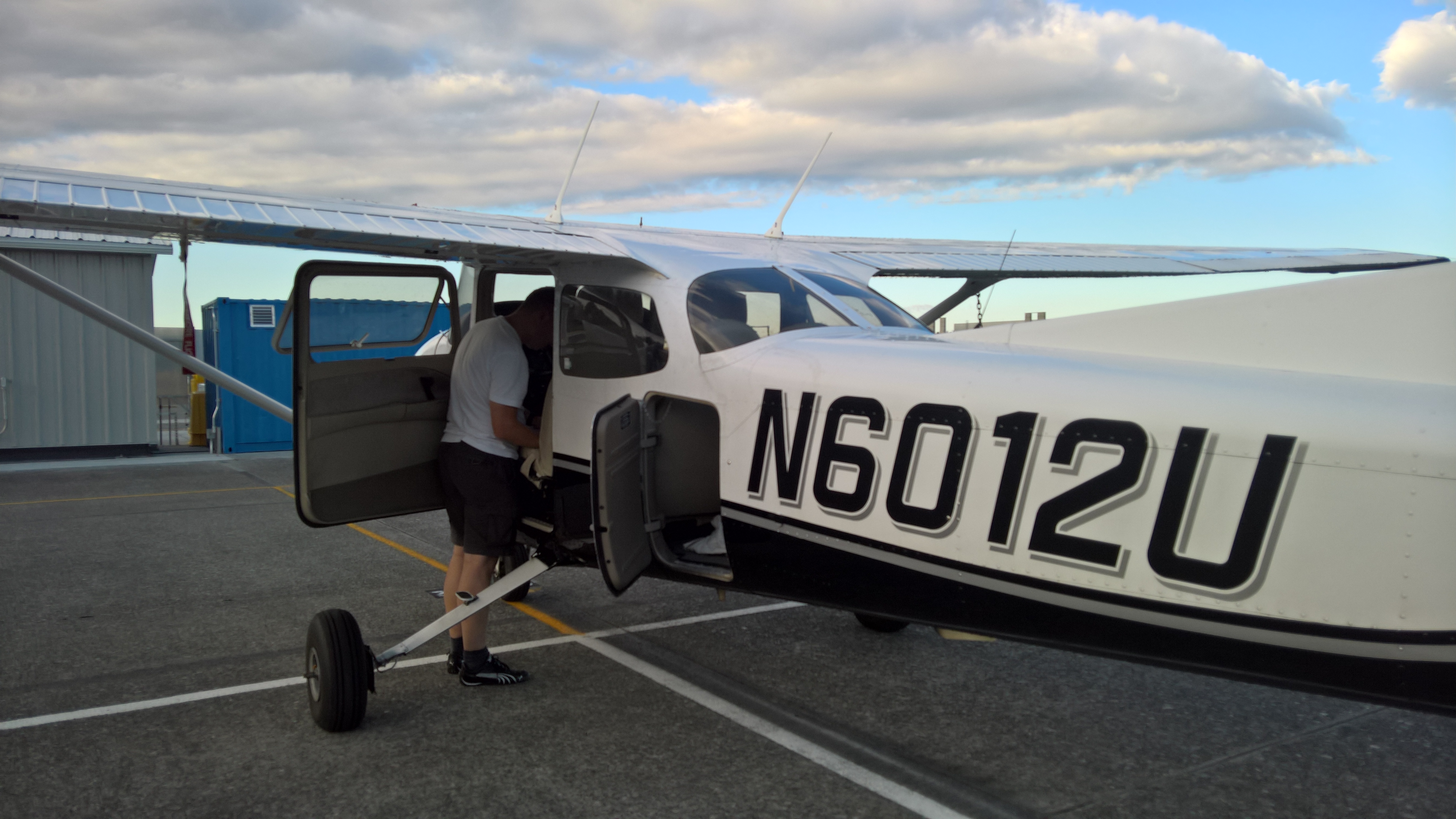 Plane and Sven